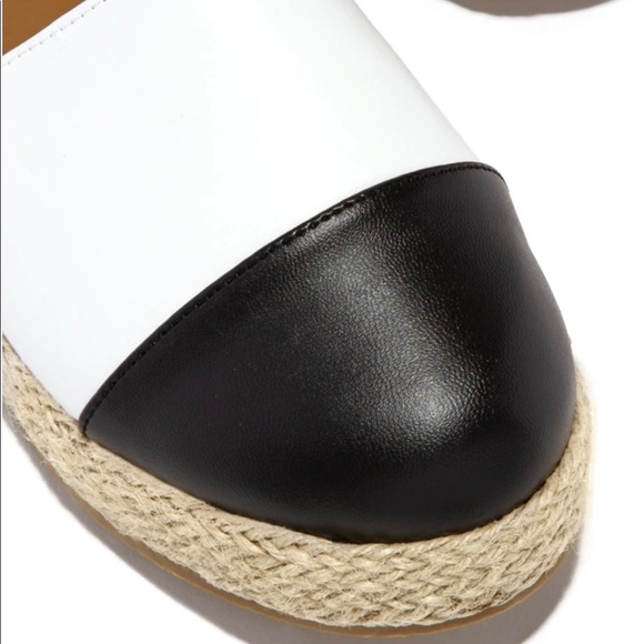 Black and White Platform Espadrille Flat - Picture 3 of 6